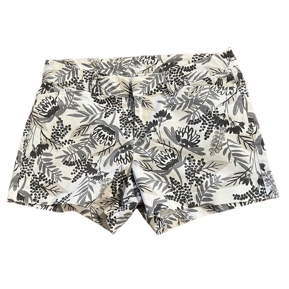 Old Navy Pixie Shorts Women’s Size 4 - Picture 1 of 7